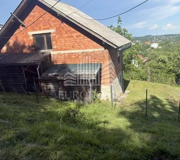 TOP LOKACIJA! Dvije kuće, 1.350 m², otvoren pogled na Zagreb