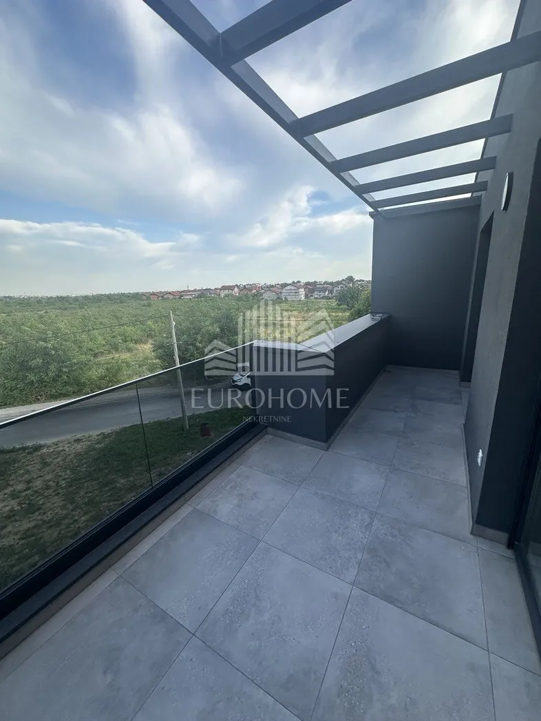 NAJAM-NOVO Trosoban stan 69m2+dvije terase+VPM 12m2 - cover