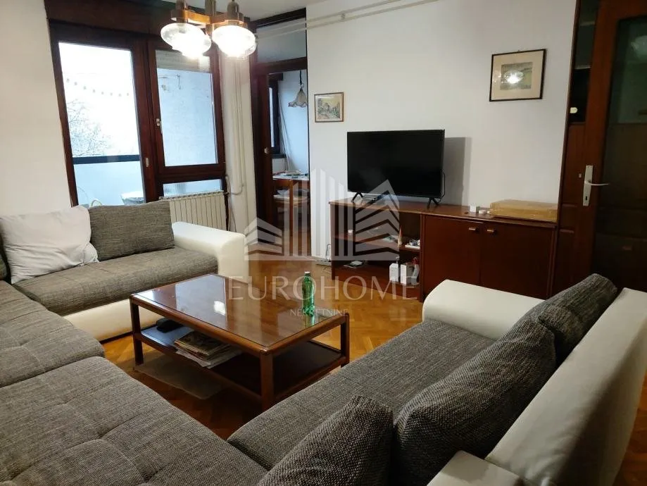 Kvaternikov trg, 1S stan 41,47 m2 – lođa, parking! - cover