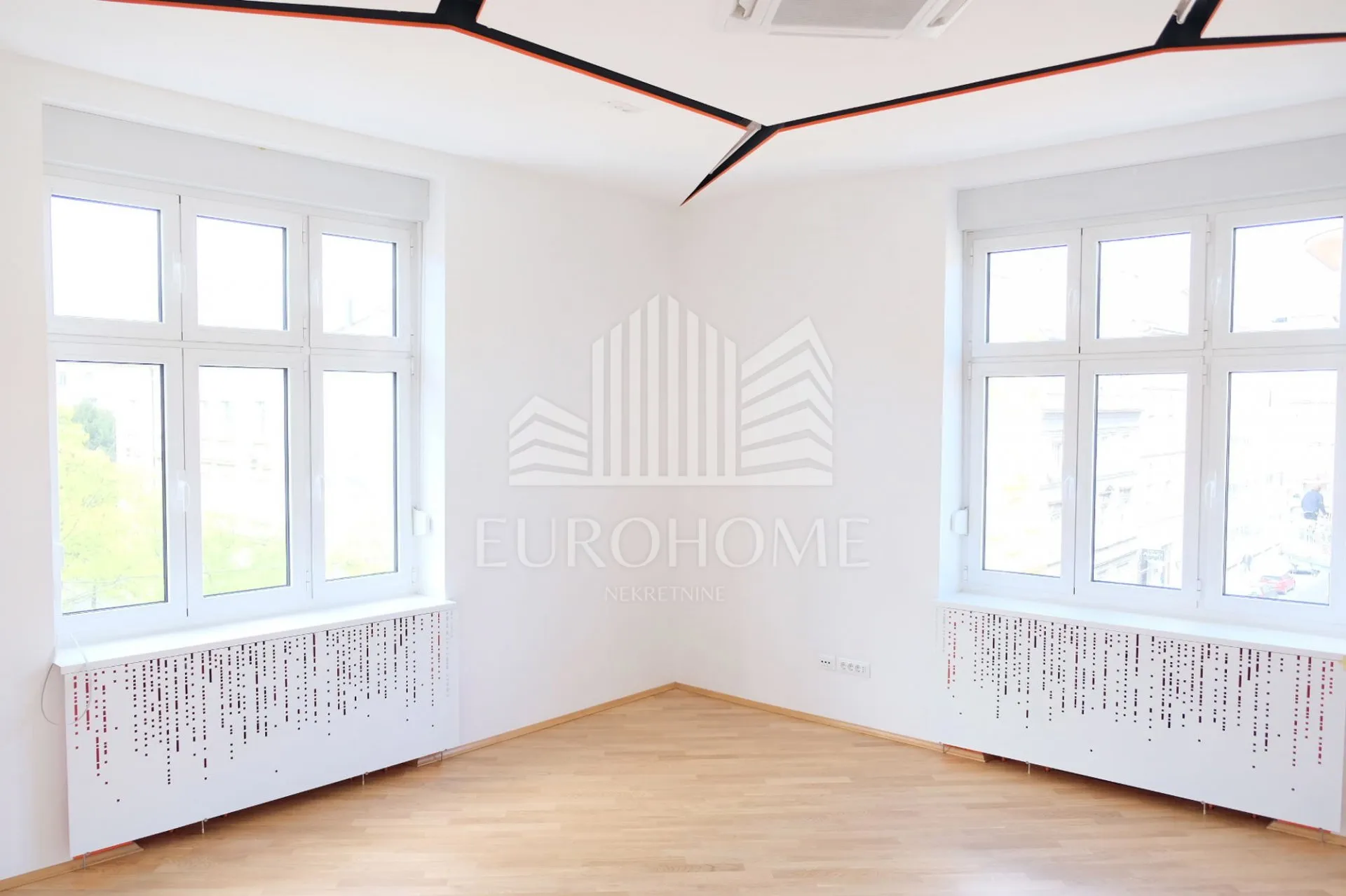 Luksuzni stan u centru, 137 m2, blizina Zrinjevca - cover