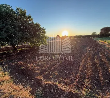 TURANJ- Građevinsko zemljište 2.277 m² pogled na more - cover