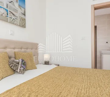 SUKOŠAN- Villa with pool in resort, 188m2, 439 yard - cover