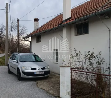  875€/m2 Samostojeća kuća s garažom, vrtom i voćnjakom Blaguša - cover