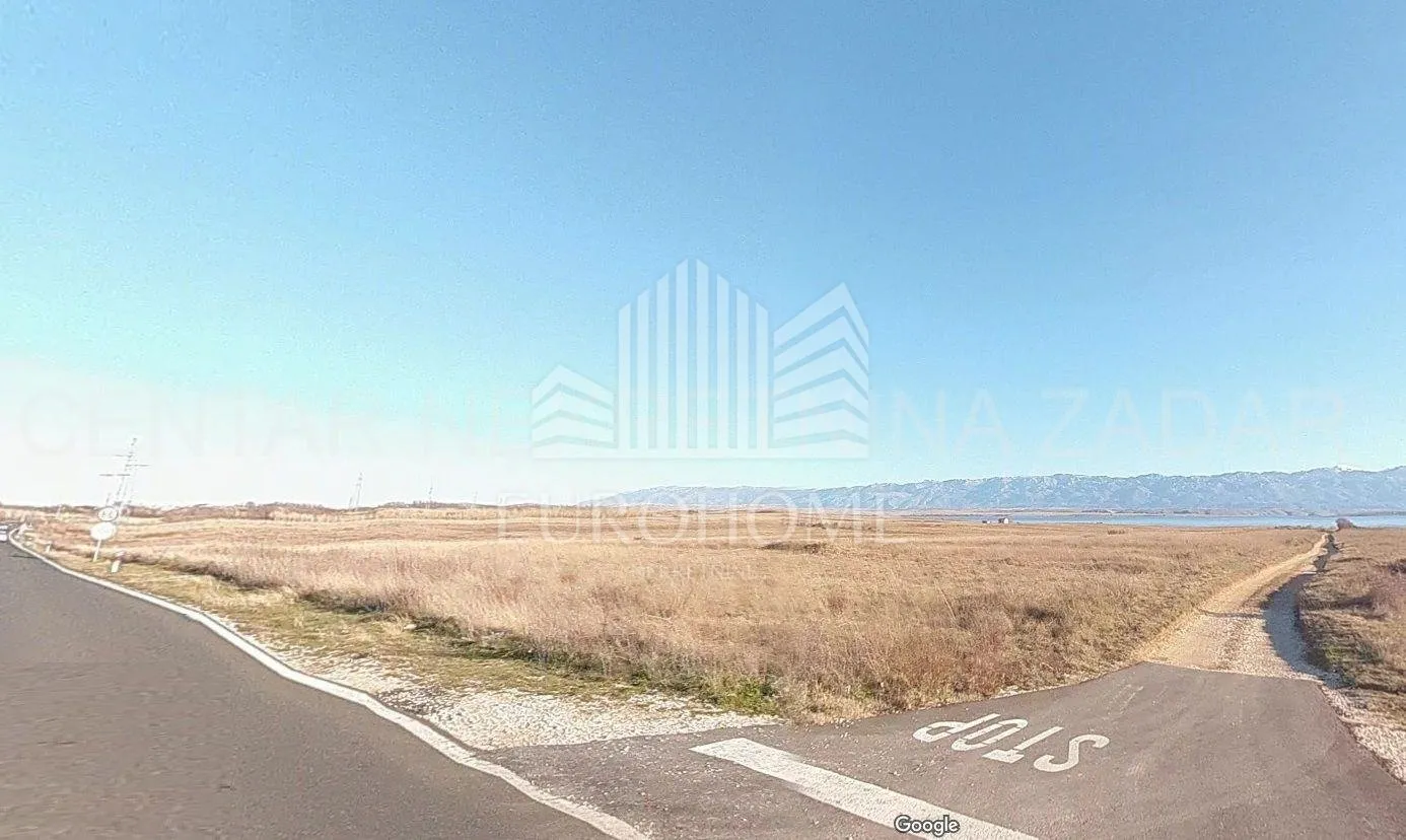 SABUNIKE, NIN, ZEMLJIŠTE S POTENCIJALOM - cover