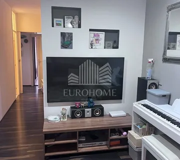 Odlična prilika – 4-sobni stan u centru Velike Gorice s terasom - cover