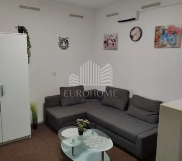 2s stan, 40 m2, centar, Draškovićeva  - cover