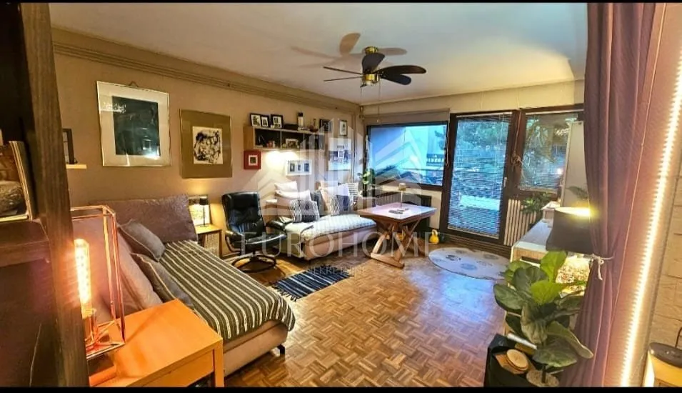 TROSOBAN STAN 87m2, PREČKO  - cover