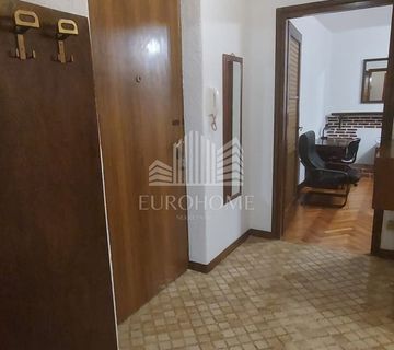 DVOSOBAN STAN 59.49m, BRITANSKI TRG, CENTAR - cover