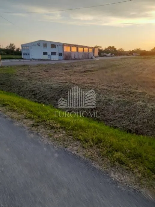 Građevinsko zemljište 5.490 m², Donja Jaska – idealno za stambenu gradnju - cover