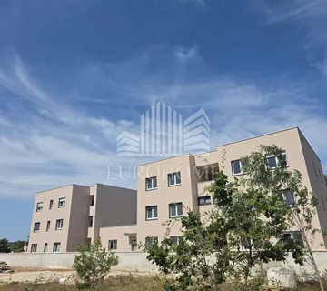 ZATON, ODLIČNA PRILIKA! PRIZEMLJE 83.39 m2, Zaton pokraj Zadra. - Zaton, Nin