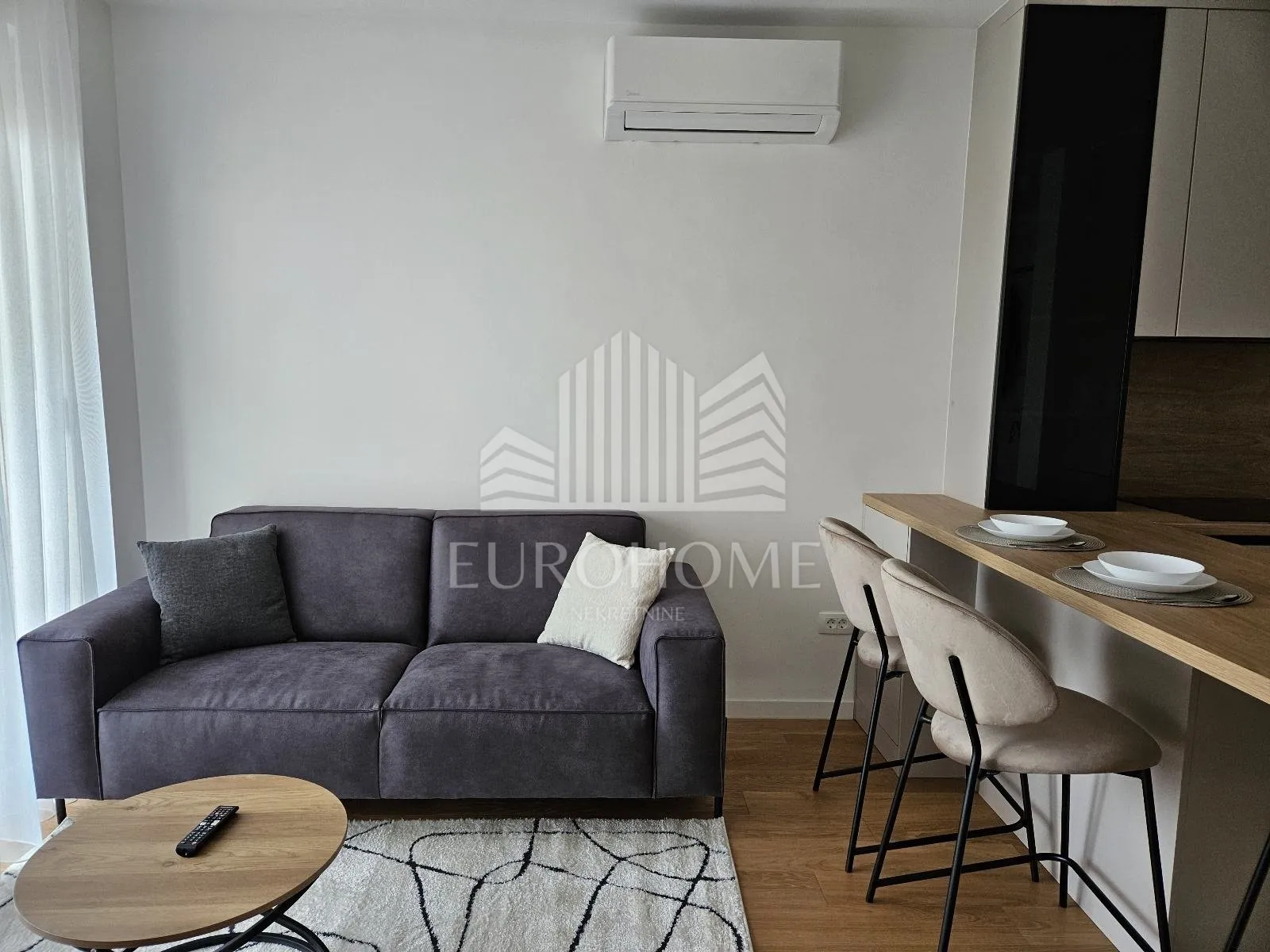 ZADAR, Novogradnja, stan u centru grada, 40m3 - cover