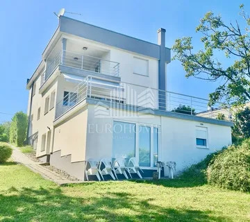 MIKULIĆI - kuća na tri etaže 1.607€/m2 - Zagreb