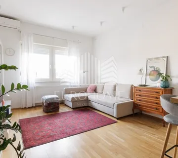 Palmotićeva, dvosoban stan, 43 m2 - Zagreb