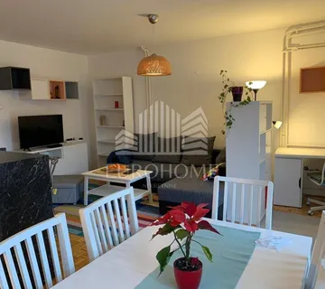 ZAGREB DUGAVE Trosoban stan 70,93 m²