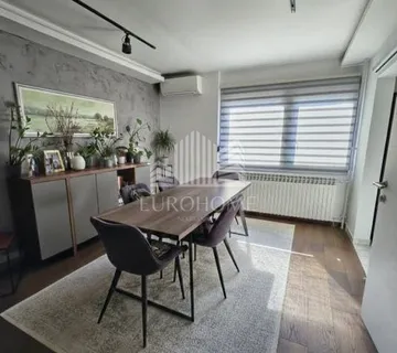 OSIJEK, Donji grad - četverosoban stan, 95 m², potpuno namješten i opremljen - cover