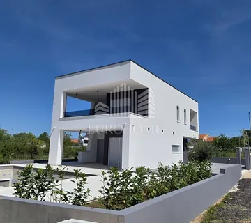 ZADAR, Briševo, Moderna villa goročan najam, bazen, blizina gradaza du - Briševo, Poličnik