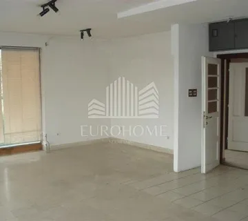 Sesvete, poslovno-stambeni objekt, 8 parkinga, 463 m2 - cover