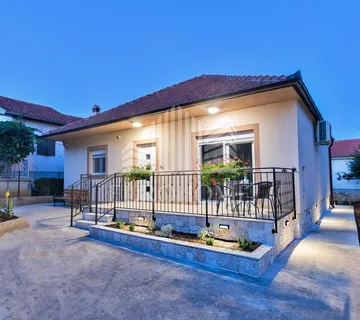 Melada, Zadar, Nova prizemnica za dugoročan najam, 90m2