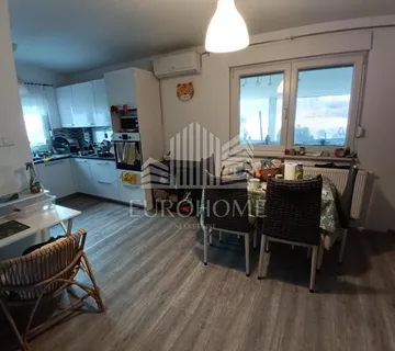 Prilika: uređena prizemnica s pomoćnim objektima i velikom parcelom - cover