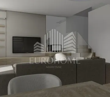Kuća u nizu - Otok, Sv Klara - - Zagreb