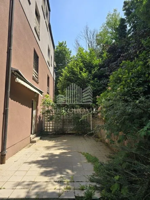 Ksaver, četverosoban stan s dvije garaže, brutto 165 m2 - cover