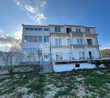 ŠIBENIK, Stambeno-poslovna zgrada turističke namjene, Hotel - cover