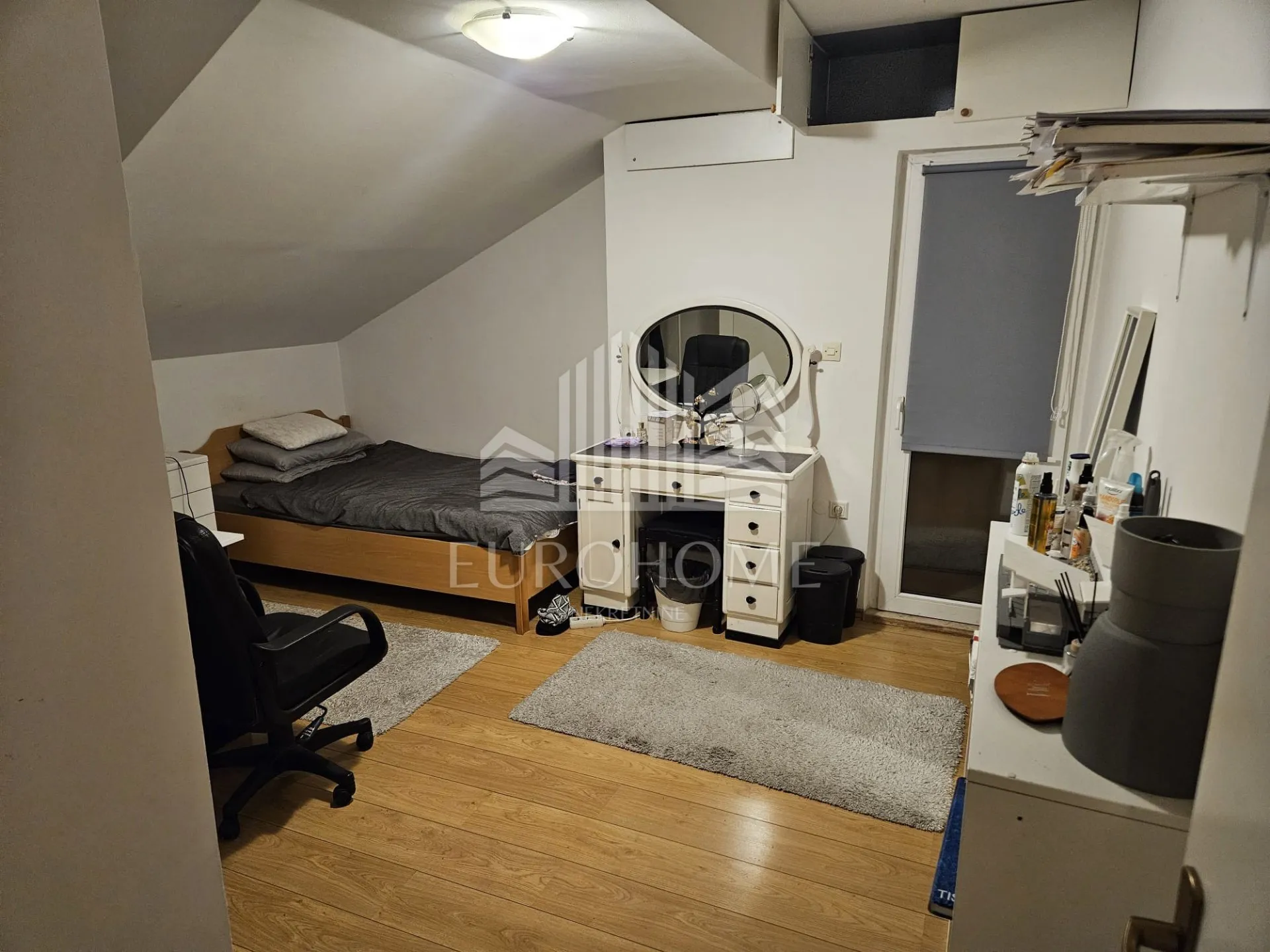 Stan u etažiranoj kući s 3 stana 100 m2, Ivanja Reka - cover