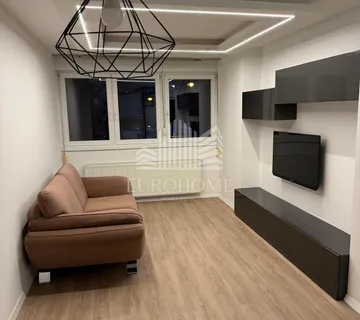 Uređen 2-sobni stan u Prečkom – mirna lokacija - cover