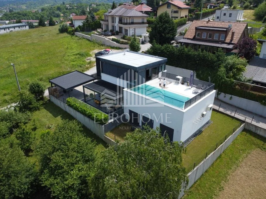 Samobor Ekskluzivna kuća 286,00 m² s bazenom na krovu - cover
