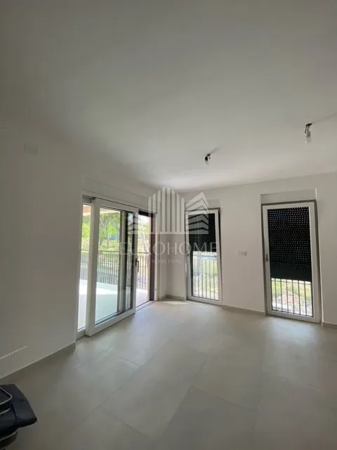 BIBINJE, Trosoban stan na drugom katu,67m2 - cover