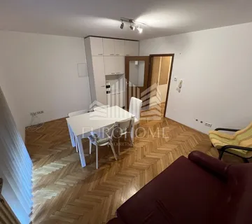 RAVNICE, DVOSOBAN STAN S GARAŽOM, 74,04m2 - cover