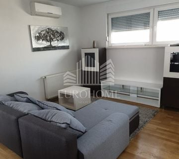 Novouređeni Penthouse 75m2 - Odra - - cover