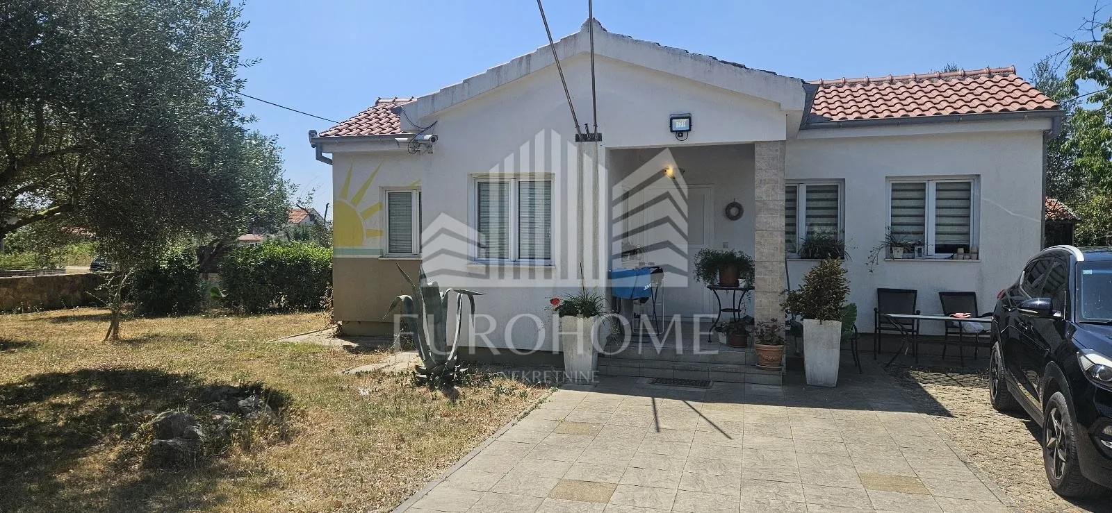 ZADAR- OKOLICA- Oaza mira, kuća sa bazenom, 1000m okućnice - cover