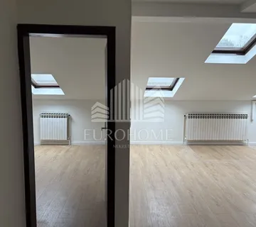 Renoviran dvosobni stan na Ilici 46m2, potkrovlje, parking - cover