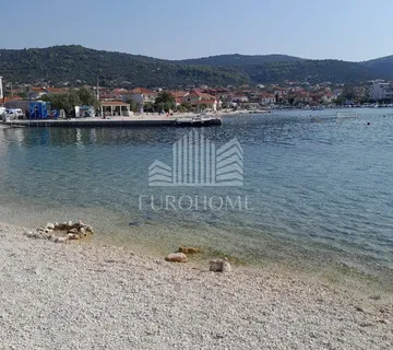 VINIŠĆE- GRAĐEVINSKO ZEMLJIŠTE, 483m2 - cover