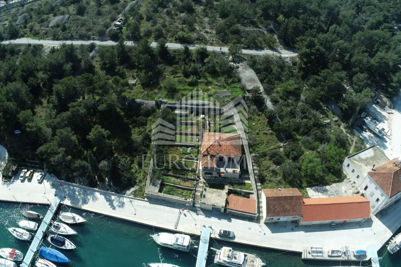 MILNA, Građevinsko zemljište 50m od mora - cover