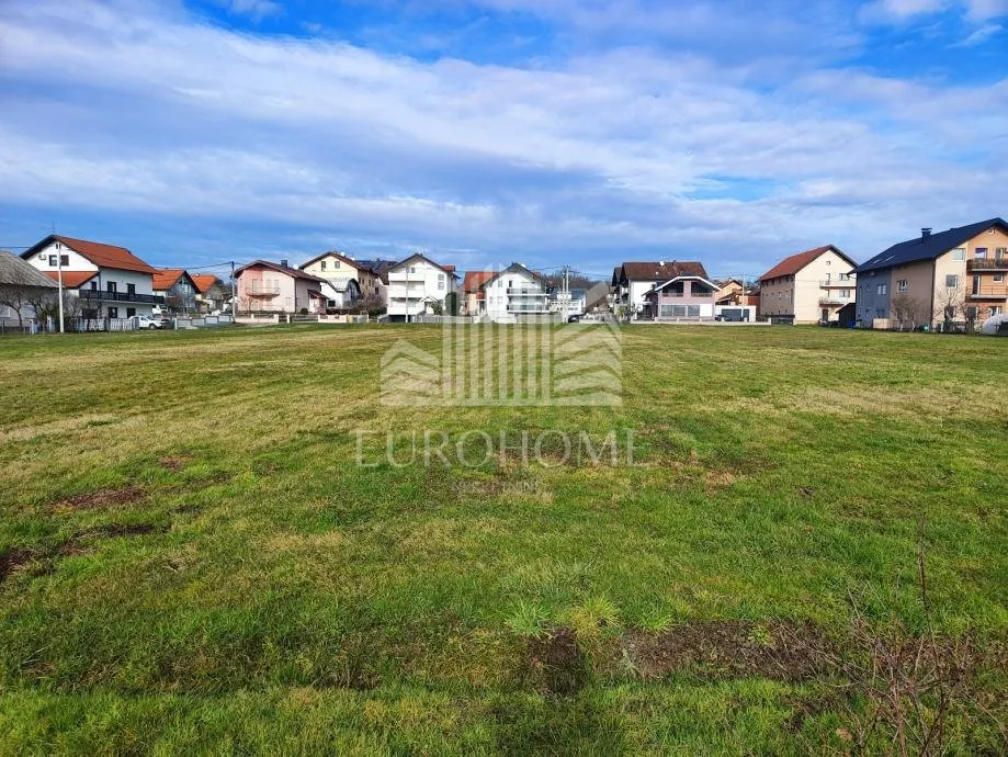 Građevinsko zemljište,  Sesvetski Kraljevec, 1800 m2 - cover