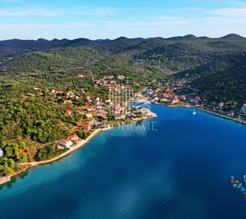 Dugi otok, Luka, građevinsko zemljište 376m2, pogled na more - cover