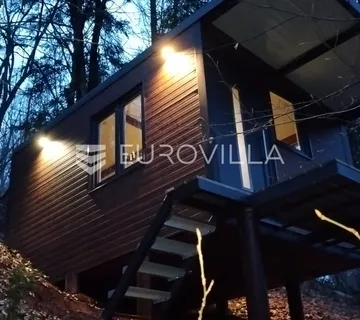 G.Kotar, Vrbovsko, potpuni bijeg u prirodu, kućica, potok i 1,5 hektar mira