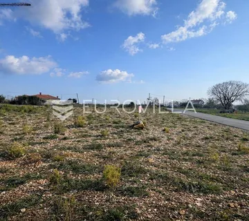 Zadar, Poljica Brig, građevinsko zemljište 1068 m² - Poljica Brig, Nin