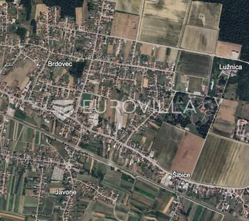 Zaprešić, Brdovec, građevinsko zemljište 2.101 m² s kućom za potpunu adaptaciju