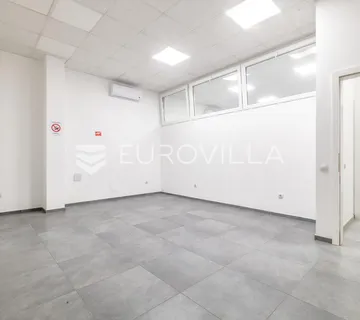 Zagreb, Ravnice, poslovni prostor NKP 95m2