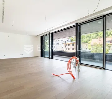 Tuškanac, Kraljevec, moderan četverosoban stan u visokom prizemlju 164 m² NOVOGRADNJA - Zagreb