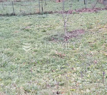 Karlovac, Zagrad, zemljište 1249 m2, odlična lokacija - cover