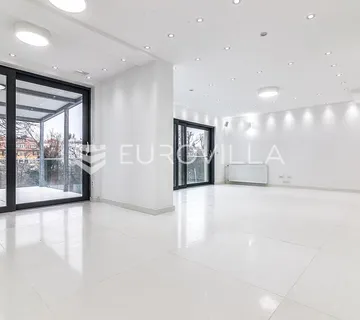 Zagreb, Jurjevska prekrasna renovirana 2021 obiteljska kuća - cover
