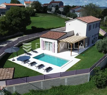 Marčana, Mutvoran, šarmantna moderna vila s bazenom i vrtom - cover