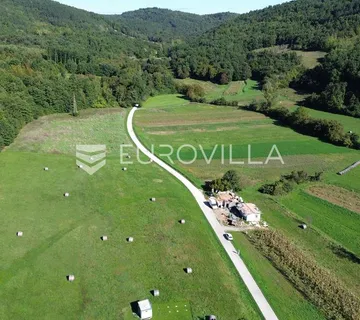 Pazin, Rijavac, građevinsko zemljište s ogromnim potencijalom