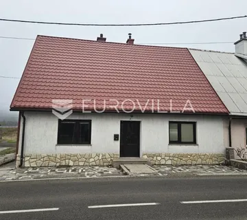 Vrata, Fužine, prostrana višenamjenska kuća s velikom okućnicom - cover