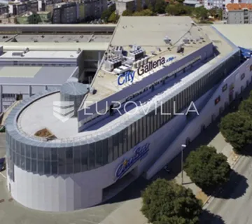Zadar, Relja poslovno skladišni prostor korisnog volumena 163,95 m2 na više razina - cover