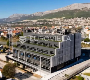 Split, Dračevac: moderna poslovna zgrada na vrhunskoj lokaciji